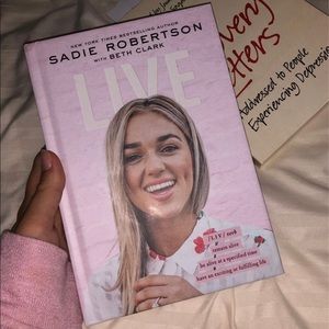 Sadie Robertson: Live